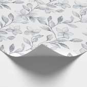 Chic Silver White Floral Wedding Geschenkpapier (Ecke)