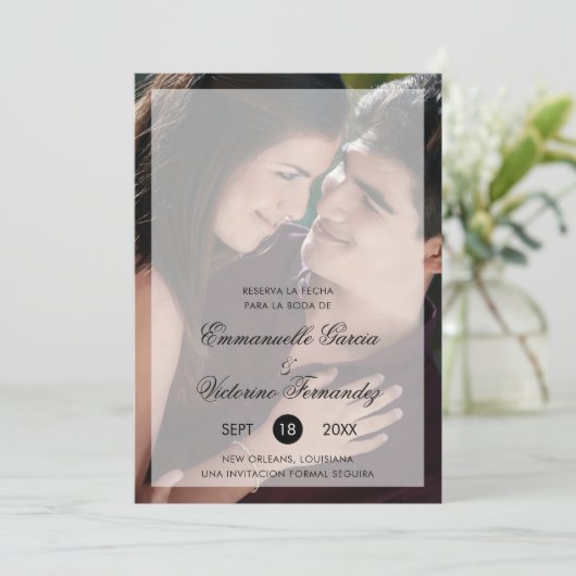 Chic Simple Foto Elegante Spanische Hochzeit Save The Date (Stehend Vorderseite)