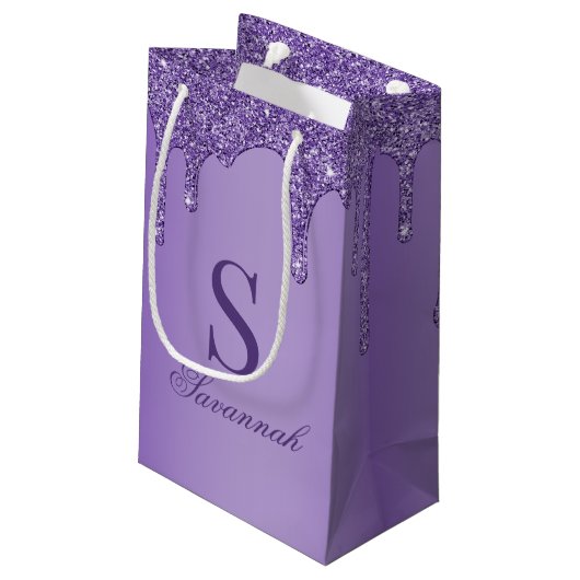 Chic Sparkle Lila Glitzer Tropfen Monogram Kleine Geschenktüte (Rückseite Schrägansicht)