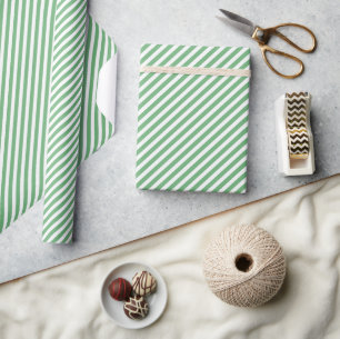 Chic Spring Mint Green White Stripes Muster Geschenkpapier