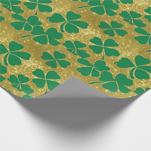 Chic St Patrick's Day Gold Green Kleeblatt Clover Geschenkpapier (Ecke)