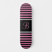 Chic Striped Pink und Black Custom Initial Letter Skateboard (Vorderseite)