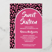 Chic Sweet 16 Leopard Print Birthday Silver Folieneinladung (Vorderseite)