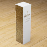 Chic Taufe Gold White Cross Spanisch Vielen Dank Weinbox<br><div class="desc">Erhöhen Sie Ihre Taufe Dankeschön mit Elegance: Chic Taufe Gold Weiß Kreuz Spanisch Danke Weinkiste. Die Einführung unserer Chic Taufe Gold White Cross Spanisch Dankeschön Weinbox - ein Zeugnis der Schönheit der Präsentation und eine Feier eines gesegneten Augenblicks. Die Weingeschenkbox, die auf moderne Einfachheit und raffinierte Eleganz ausgelegt ist, ist...</div>