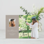 Chic Taupe Signature Abschluss Ankündigung (Stehend Vorderseite)