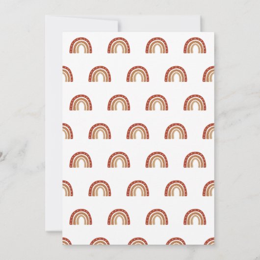 Chic Terracotta Boho Regenbogenwolken Geburtstag Einladung (Rückseite)