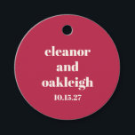 Chic Typografie Magenta Red Ivory Custom Wedding Geschenkanhänger<br><div class="desc">Kühne Chic Typografie Magenta Red Ivory Modern Custom Wedding Gevor Tags</div>