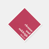 Chic Typografie Magenta Red Ivory Custom Wedding Serviette (Ecke)