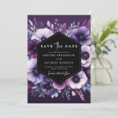 Chic Typografy Lila Floral Wedding Save The Date (Stehend Vorderseite)