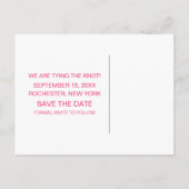 Chic Typografy Save the Date Postcard, Pink Ankündigungspostkarte (Rückseite)