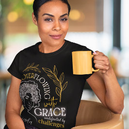 Chic Überfließend mit Grace blühende Afro Haare T-Shirt