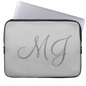 Chic Unique Monogram Gray Classic Laptopschutzhülle (Vorderseite)