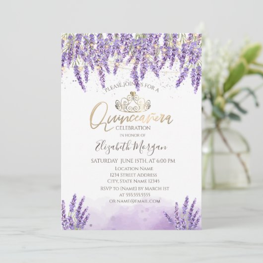 Chic Watercolor Lavanda, String Lights Quinceanera Einladung (Stehend Vorderseite)
