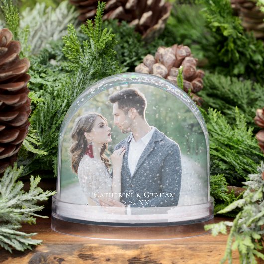 Chic Wedding Photo with White Script Overlay Schneekugeln (Winter)