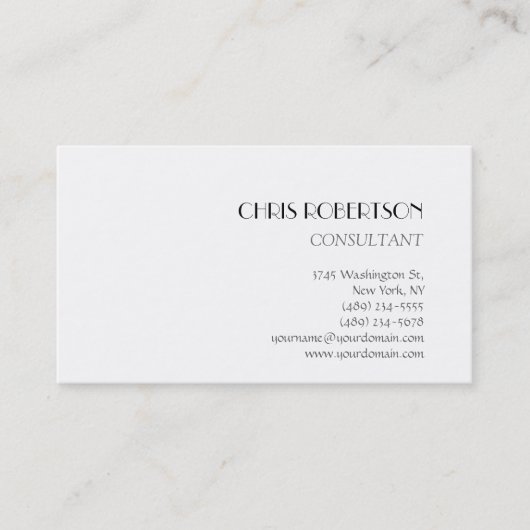 Chic White Background Modern Business Card Visitenkarte (Vorderseite)