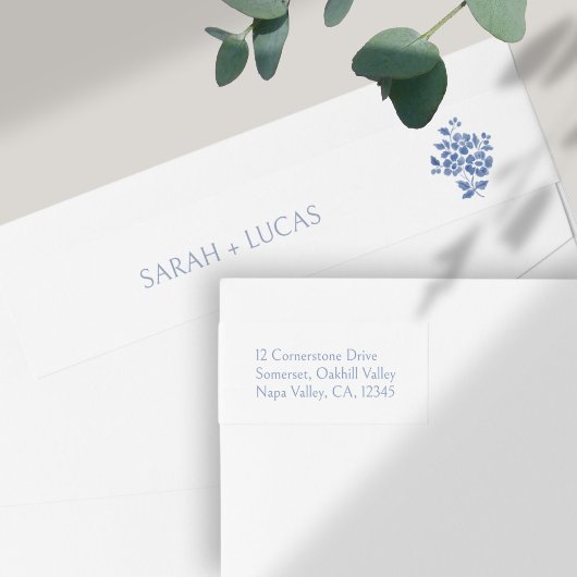 Chic White | Blue Floral Bouquet Wedding