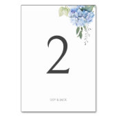 Chic White & Blue Hydrangea Wedding Tischnummer (Rückseite)