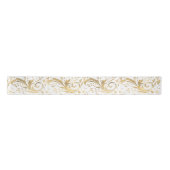Chic White Gold Floral Scroll Modernes Design Satinband (Vorderseite)