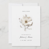 Chic White Pressed Blume Save The Date (Vorderseite)