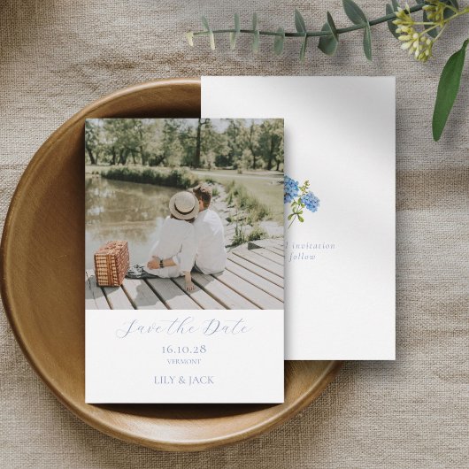 Chic White Script Couple Foto Save the Date Card