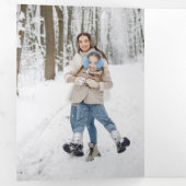 Chic Winter Holiday Pine on Blue Background Dreifach Gefaltete Karte (Innen Erste Seite)