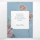 Chic Winter Holiday Pine on Blue Background Dreifach Gefaltete Karte (Innenseite Mitte)
