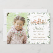 Chic Woodland Tiere Grüne Geburtstags-Foto Einladung (Vorderseite)