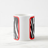 Chic Zebra Print Red Monogram Tasse (Mittel)