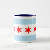 Chicago-Flagge Zweifarbige Tasse (Mittel)