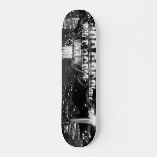 Chicago Grant Park Grayscale Skateboard (Vorne)