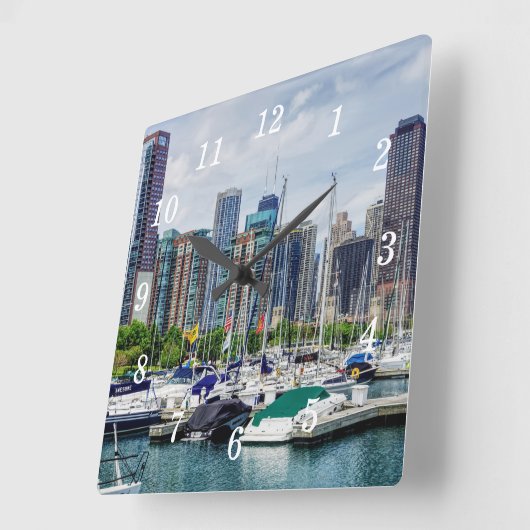 Chicago Harbour Wall Clock Quadratische Wanduhr (Winkel)