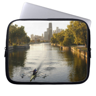 Chicago, Illinois, Ruderer im Lincoln Park Lagoon Laptopschutzhülle