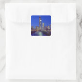 Chicago, Illinois, Skyline nachts mit Chicago Quadratischer Aufkleber (Tasche)