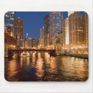 Chicago, Illinois, Skyline und Chicago River um 2 Mousepad
