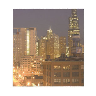 Chicago, Illinois, Skyline von West Loop aus bei Notizblock