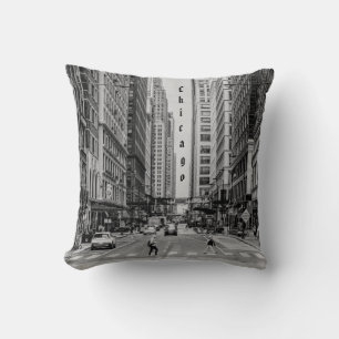 Chicago Madison Street Grayscale Throw Pillow Kissen