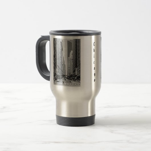 Chicago Madison Street Grayscale Travel Mug Reisebecher (Vorderseite Links)