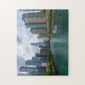 Chicago River und Trumpf-Turm Puzzle (Vertikal)