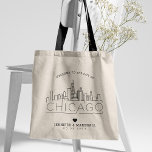 Chicago Wedding | Stilisierte Skyline Tragetasche<br><div class="desc">Eine einzigartige Hochzeitstasche für eine Hochzeit in der schönen Stadt Chicago. In dieser Tasche wird die einzigartige Skyline der Stadt mit ihrem Namen darunter stilvoll dargestellt. Anschließend erhalten Sie Informationen zu Ihrem Hochzeitstag in einem passenden,  offenen Stil.</div>