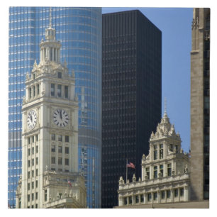 Chicago, Wrigley Gebäude mit Trump Hotel & Fliese