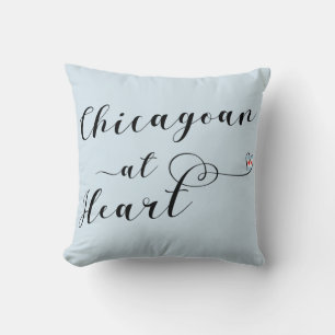 Chicagoan bei Heart Throw Cushion, Chicago Kissen