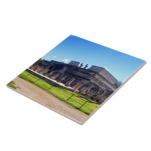 Chichen Itza. Tempelkrieger Fliese (Seite)