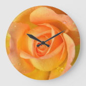 Chichewa Pastel Peach Blossom Große Wanduhr (Vorderseite)