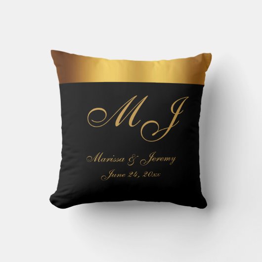 Chick Black Gold Monogram Script Wedding Kissen (Vorderseite)
