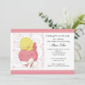 Chick It's a Girl Baby Shower Einladung (Stehend Vorderseite)