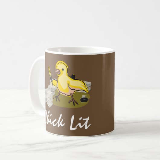 Chick Lit Writer with Paper and Feather Quill Kaffeetasse (Vorderseite Links)