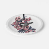 Chickadee auf einem blühenden Kirschzweig Pappteller (Schrägansicht)