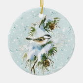 Chickadee Bird Pinecone Schnee Winterwein Aquamari Keramik Ornament (Vorne)