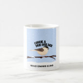 Chickadee im Winter PEI-Tasse Kaffeetasse (Mittel)