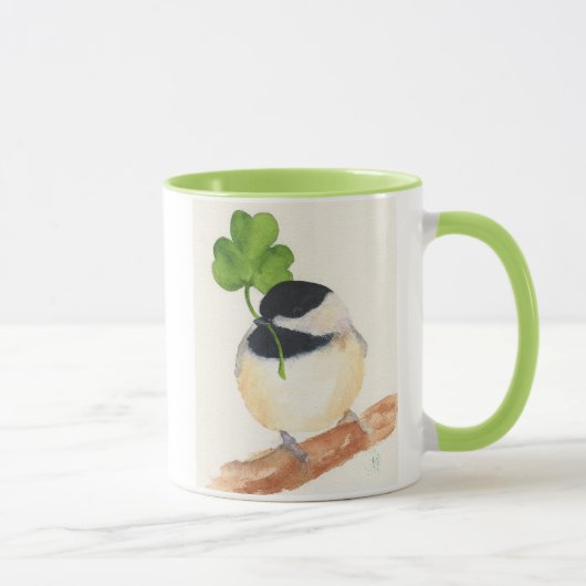 Chickadee mit der glücklichen Klee-Kaffee-Tasse Tasse (Rechts)